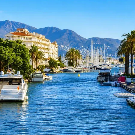 D2-5 Ampuria Delta Sunset With Parking & Wifi * Empuriabrava