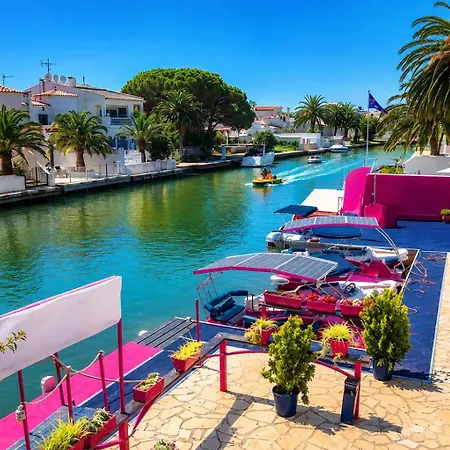 D2-5 Ampuria Delta Sunset With Parking & Wifi Apartament Empuriabrava